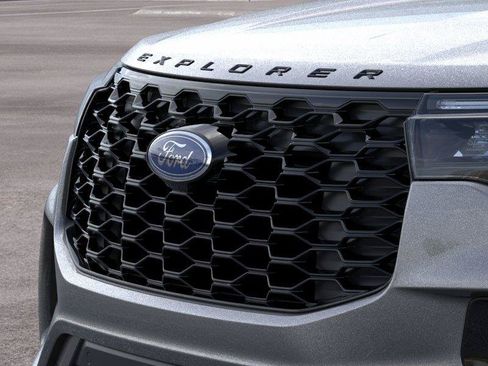 New 2026 Ford Explorer ST-Line AWD/4WD image 17