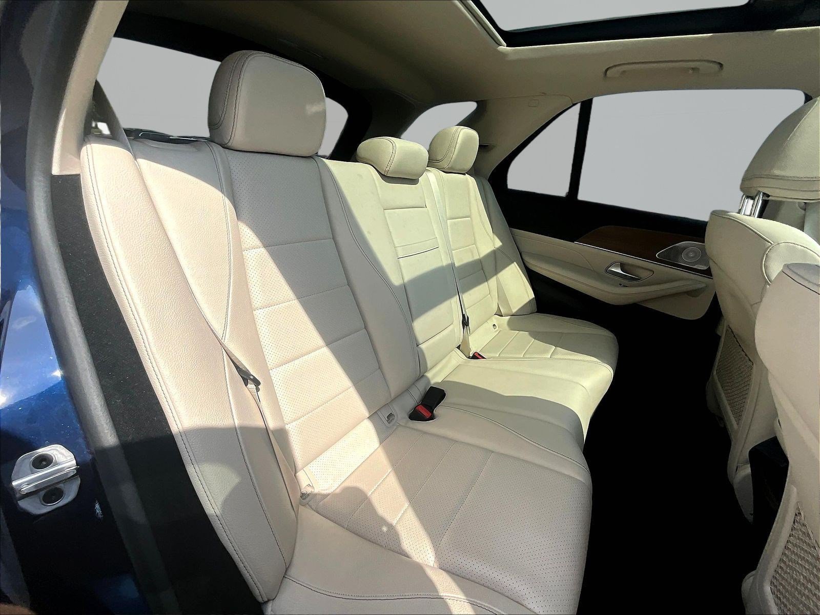 Used 2022 Mercedes-Benz GLE 350 4MATIC image 25