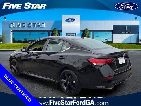 Used 2023 Nissan Sentra SR w/ Midnight Edition Package FWD image 5