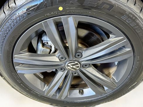Used 2022 Volkswagen Jetta SE image 30