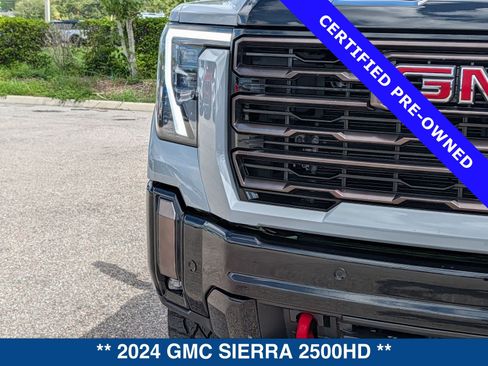 Used 2024 GMC Sierra 2500 AT4X AWD/4WD image 10