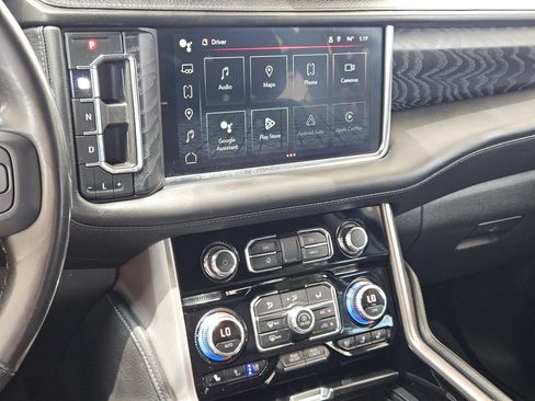 Certified 2022 GMC Yukon Denali AWD/4WD image 17
