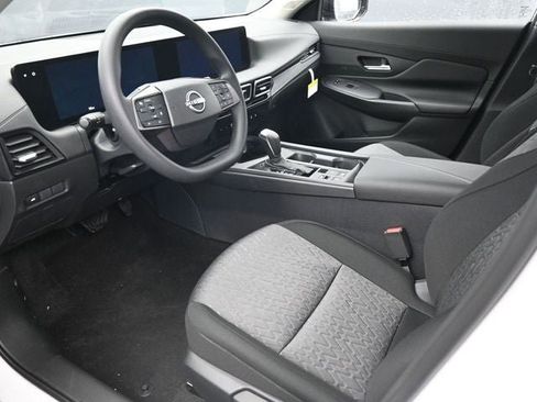 New 2026 Nissan Sentra SV w/ Floor Mat Package FWD image 9