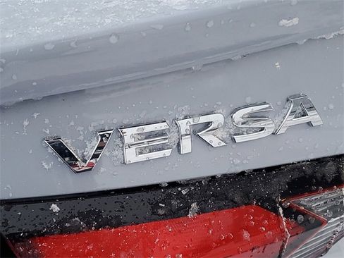 New 2025 Nissan Versa SR w/ Trunk Package image 30