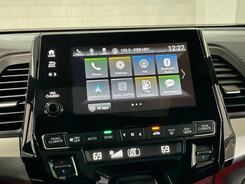 Used 2023 Honda Odyssey Sport image 14
