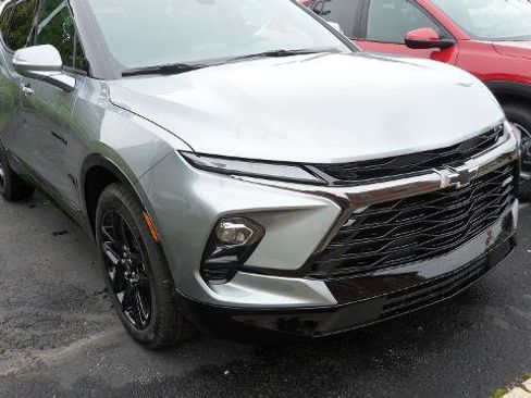 New 2026 Chevrolet Blazer RS w/ Driver Confidence II Package AWD/4WD image 2