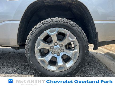 Used 2019 RAM 1500 Big Horn AWD/4WD image 9