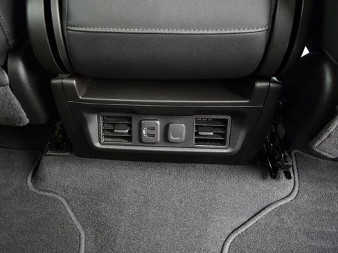 Used 2019 GMC Sierra 1500 SLT image 36