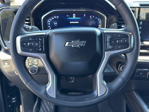 Used 2023 Chevrolet Silverado 1500 LT Trail Boss w/ LT Trail Boss Premium Package AWD/4WD image 26