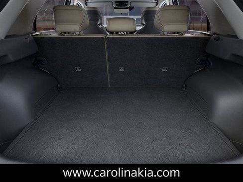 New 2025 Kia Niro EX Touring image 19