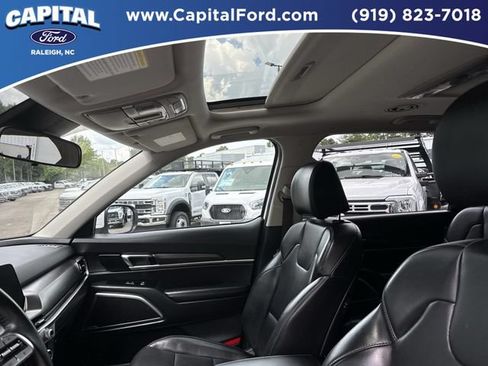 Used 2025 Kia Telluride S FWD image 22