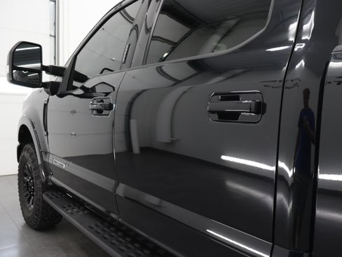 Used 2021 Ford F350 Lariat AWD/4WD image 37