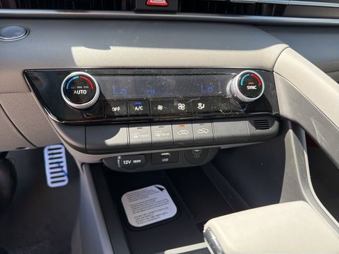 New 2026 Hyundai Elantra Sport FWD image 24