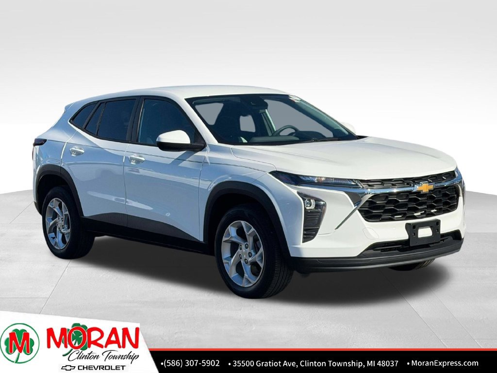 Certified 2024 Chevrolet Trax LS w/ LS Convenience Package FWD image 9