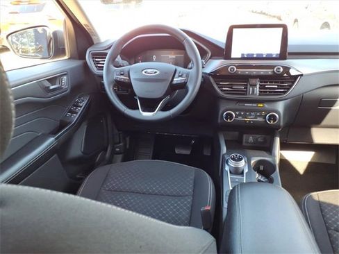 Used 2024 Ford Escape Active image 5