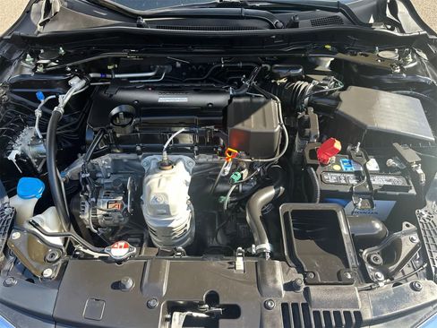 Used 2016 Honda Accord EX-L image 7