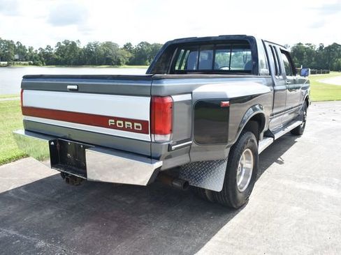 Used 1988 Ford F250 image 4