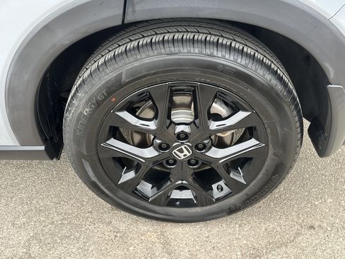 Certified 2024 Honda HR-V Sport image 9