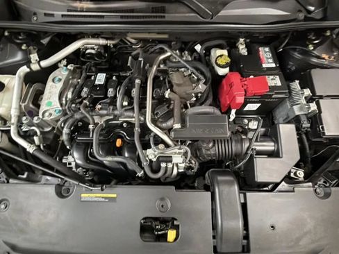 Used 2021 Nissan Sentra SV FWD image 21