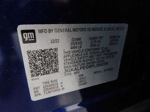 Used 2023 GMC Terrain SLT image 35