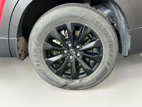 Used 2025 MAZDA CX-50 AWD 2.5 S w/ Preferred Package image 11