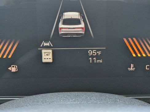 New 2025 Kia K4 LX image 33