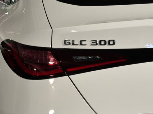 New 2026 Mercedes-Benz GLC 300 4MATIC image 27
