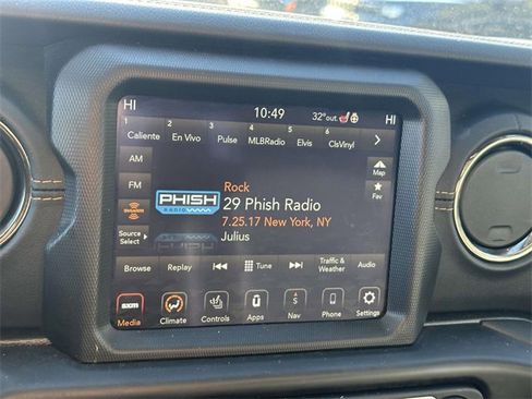 Certified 2022 Jeep Gladiator Overland image 33