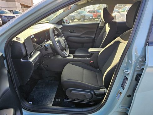 New 2026 Hyundai Kona SE image 18