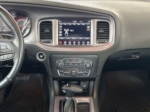 Used 2023 Dodge Charger SXT w/ Blacktop Package image 23