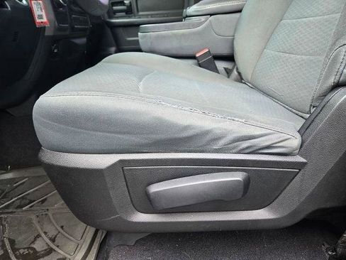 Used 2018 RAM 1500 Express RWD image 13