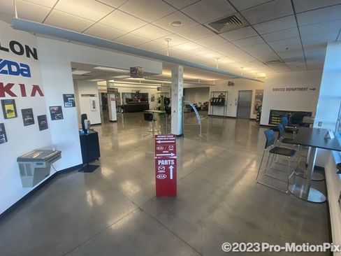 Used 2022 Honda HR-V EX image 35