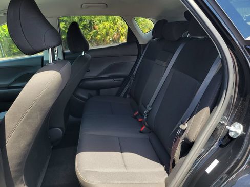 Used 2025 Hyundai Kona SEL FWD image 14