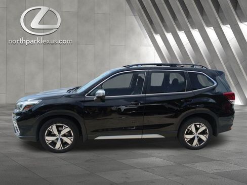 Used 2021 Subaru Forester Touring AWD/4WD image 1