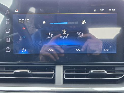 New 2026 Chevrolet Trax RS w/ Driver Confidence Package image 19