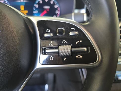 Certified 2021 Mercedes-Benz GLC 300 4MATIC image 22