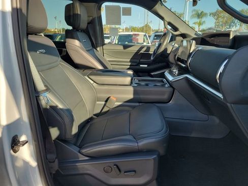 New 2026 Ford Expedition Max Platinum w/ Stealth Appearance Package image 18