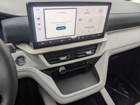New 2026 Ford Explorer Active AWD/4WD image 11