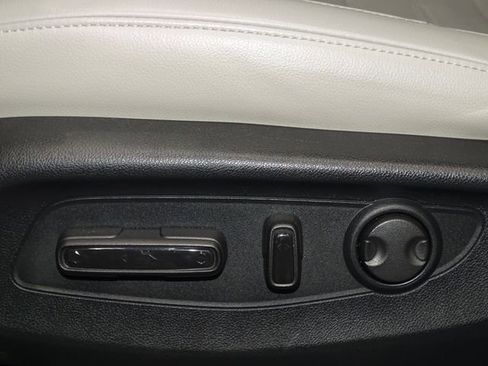 Used 2024 Honda CR-V EX-L image 19