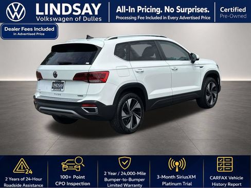 Used 2024 Volkswagen Taos SE w/ Panoramic Sunroof Package AWD/4WD image 8