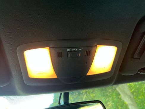 Used 2009 Nissan 370Z Touring w/ Sport Pkg image 13