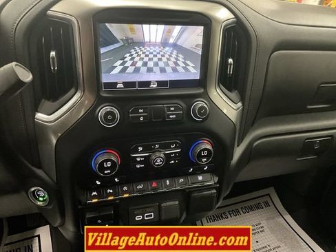 Used 2021 Chevrolet Silverado 1500 LT w/ Safety Package II AWD/4WD image 22