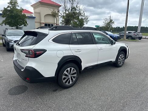 New 2025 Subaru Outback Premium image 3