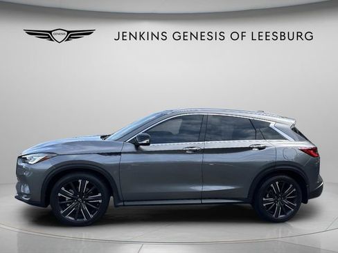 Used 2022 INFINITI QX50 Luxe w/ Appearance Package FWD image 10