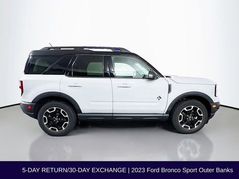 Used 2023 Ford Bronco Sport Outer Banks w/ Tech Package AWD/4WD image 9