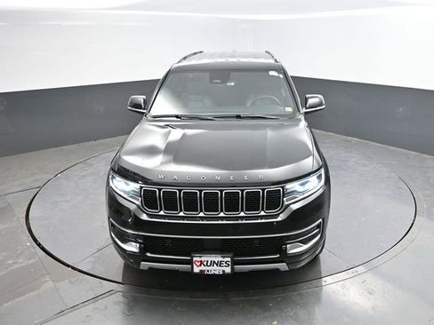 Used 2024 Jeep Wagoneer Series II AWD/4WD image 45