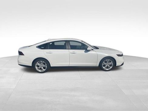 Used 2024 Honda Accord LX image 5