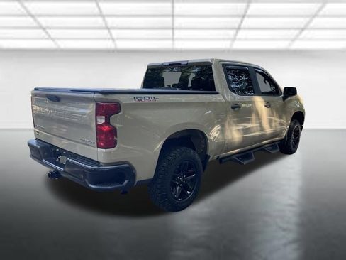 Used 2023 Chevrolet Silverado 1500 Custom Trail Boss AWD/4WD image 4