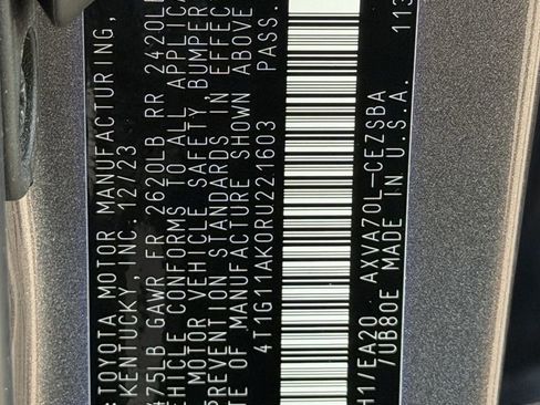 Used 2024 Toyota Camry SE FWD image 31