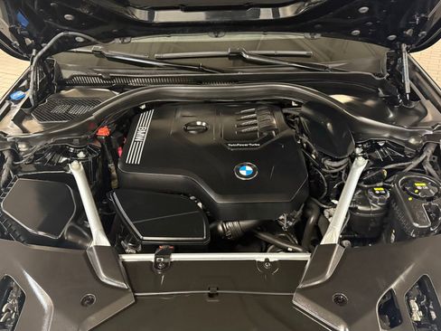 Used 2022 BMW 530i xDrive w/ M Sport Package image 14